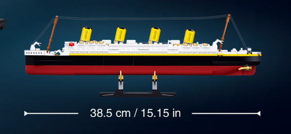 Medium Scale Titanic Model Set - M38-B01551